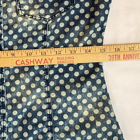 Guess Polka Dot Pearl Snap Button Front Denim Shirt SM Coastal Cowgirl Western - Picture 14 of 16